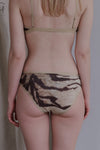 BASERANGE Flared Shorts UNBE Collection France Portugal BAS-UNBE-BLP-AU23-HUWEN Tiger Stripe UNBE-BL
